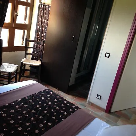 La Borie Inn *
